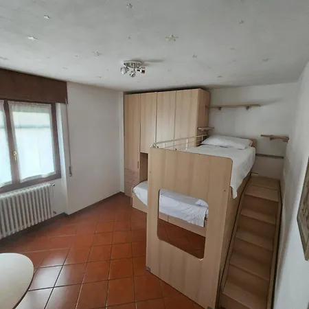 بيت للعطل Casa Romilda With Garden And Wi-fi كوليكو